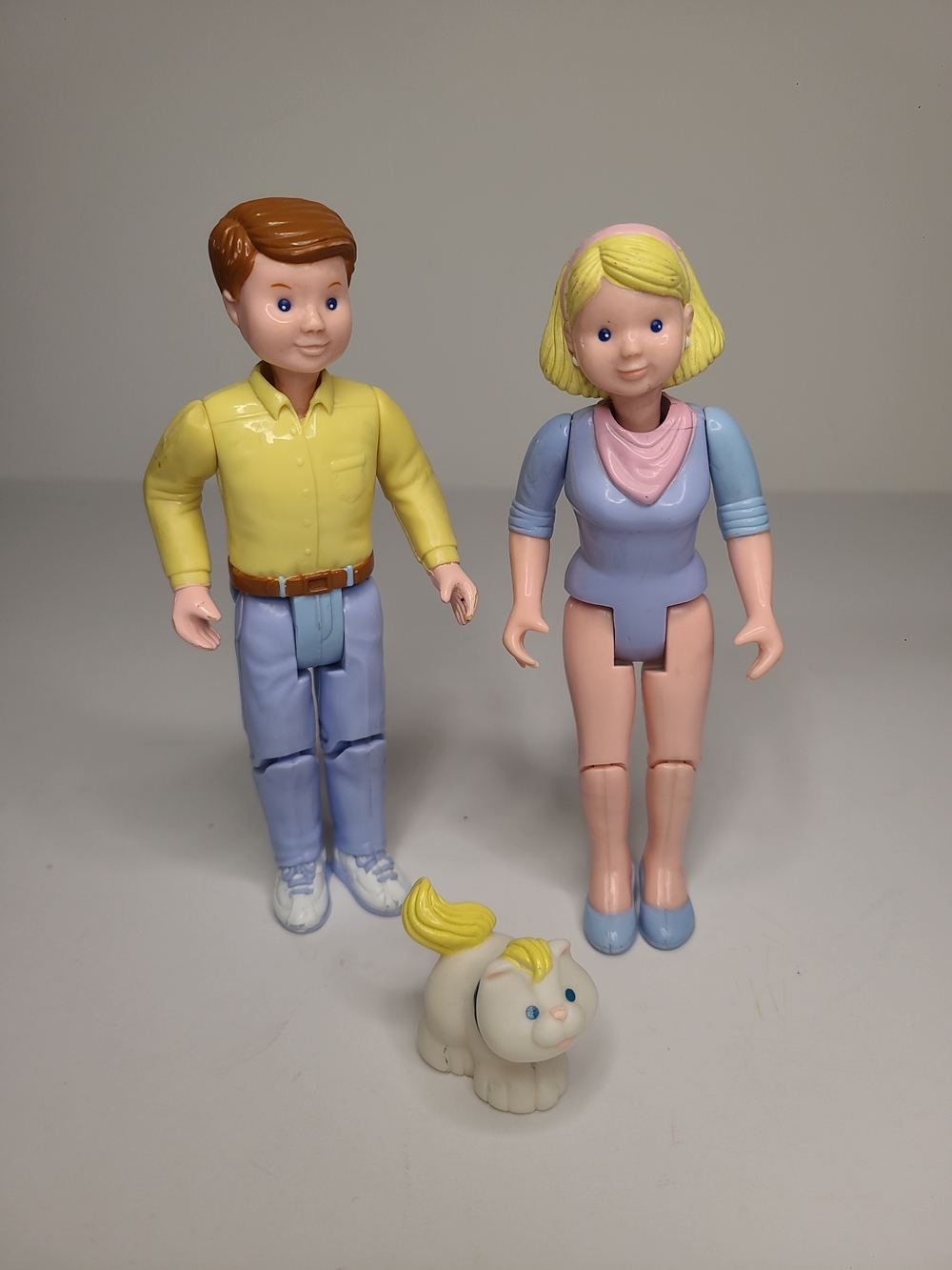 Fisher Price Loving Family Dollhouse Figures Mom Dad Dog 1993